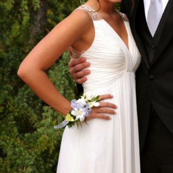 Aidan Mattox White Prom Dress - Picture 8 of 8